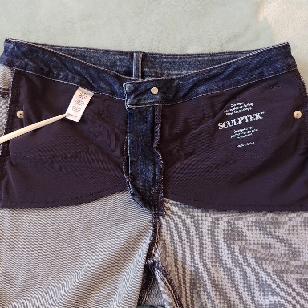 NWOT Athleta Hi-Rise Skinny Jeans Sz 6 or 28 W - Picture 7 of 8